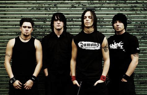 band similar to bullet for my valentine